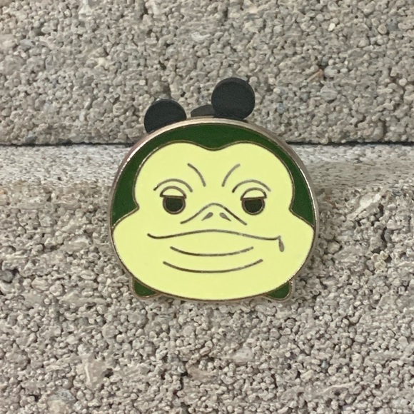 Disney Trading Pins - Picture 2 of 6